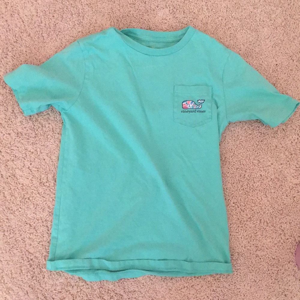 Tropical vineyard vines short sleeve shirt